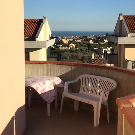B&B Mirella Citta Sant'Angelo Luaran gambar