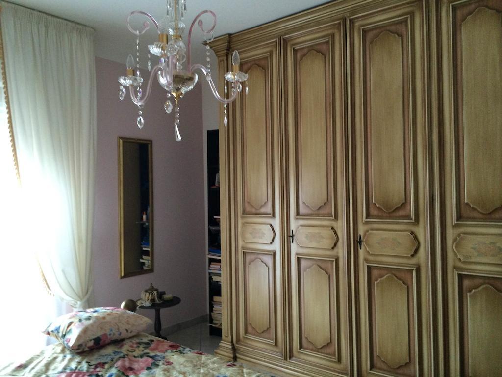 B&B Mirella Citta Sant'Angelo Bilik gambar