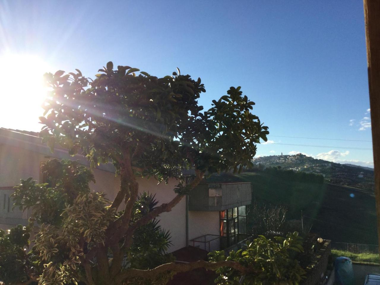 B&B Mirella Citta Sant'Angelo Luaran gambar