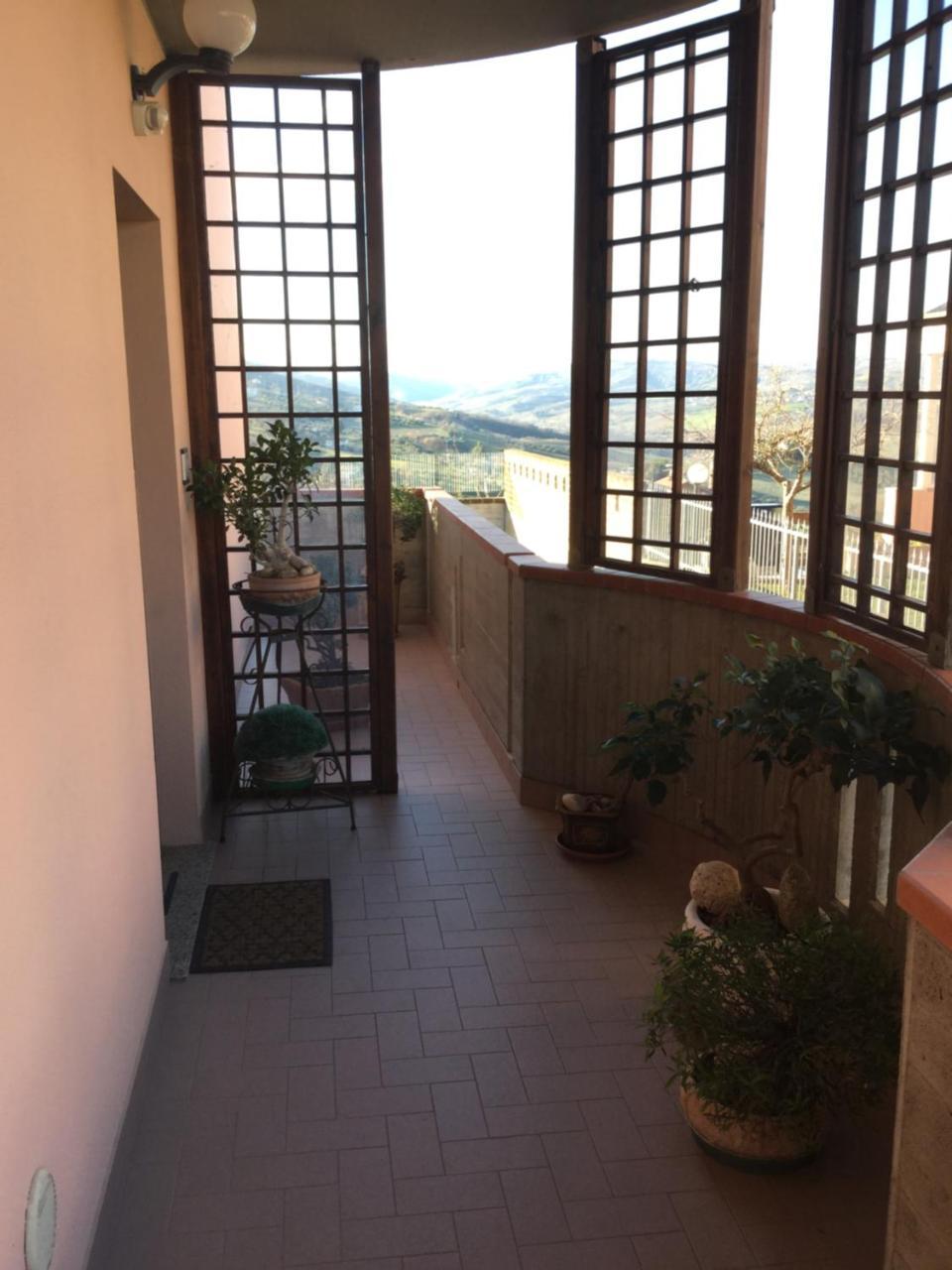 B&B Mirella Citta Sant'Angelo Luaran gambar